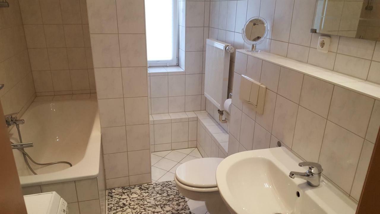 Neu! Ferienwohnung In Erfurt Zewnętrze zdjęcie